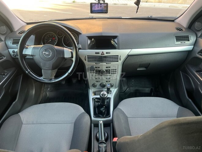 Opel Astra 2010, 394,000 km - 1.4 l - Sumqayıt