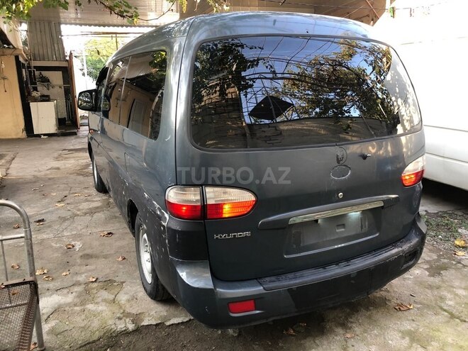 Hyundai H-1 2005, 353,455 km - 2.5 л - Ağstafa