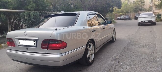 Mercedes E 240 1998, 402,852 km - 2.4 l - Bakı