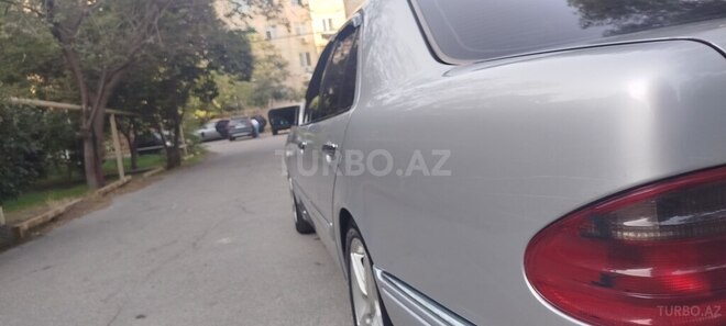 Mercedes E 240 1998, 402,852 km - 2.4 l - Bakı