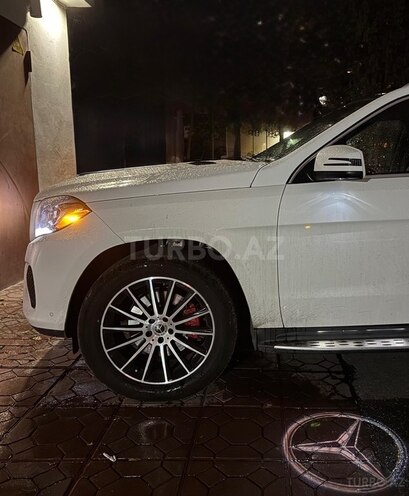 Mercedes GLS 450 4MATIC 2017, 150,000 km - 3.0 l - Bakı