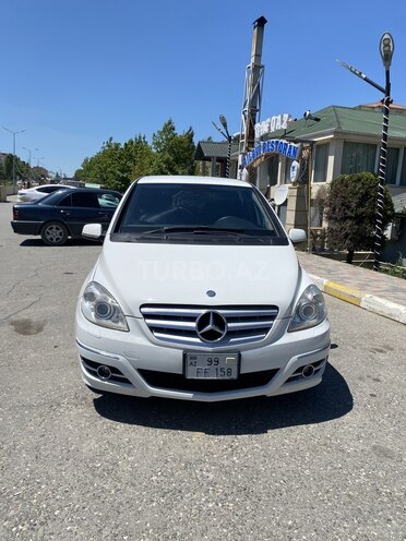 Mercedes B 170 2009, 237,458 km - 1.7 л - Bakı