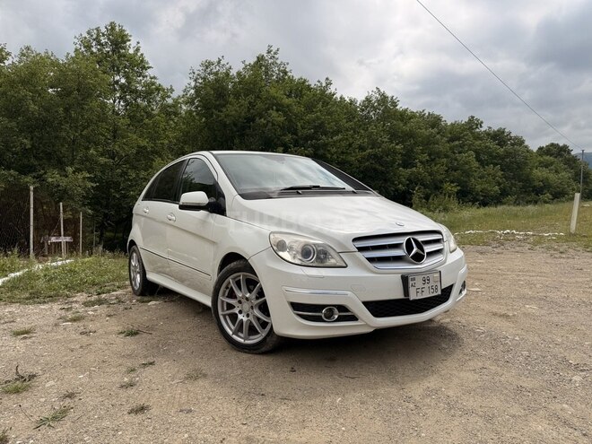 Mercedes B 170 2009, 237,458 km - 1.7 л - Bakı