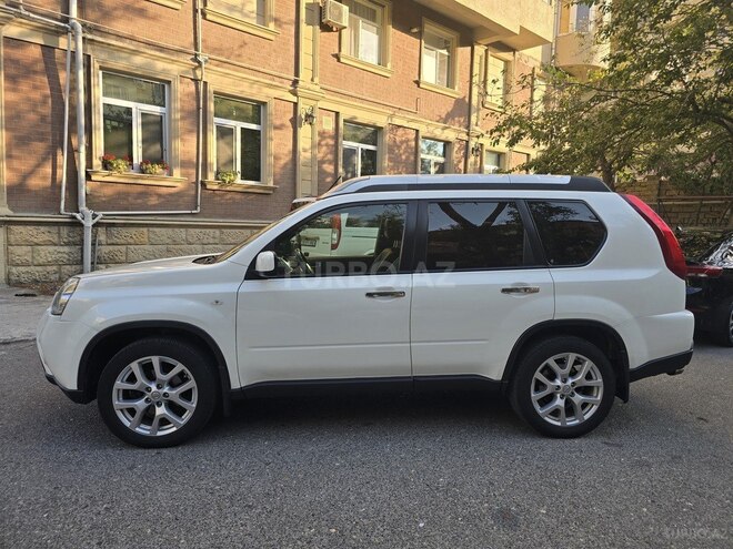 Nissan X-Trail 2012, 233,000 km - 2.5 л - Bakı