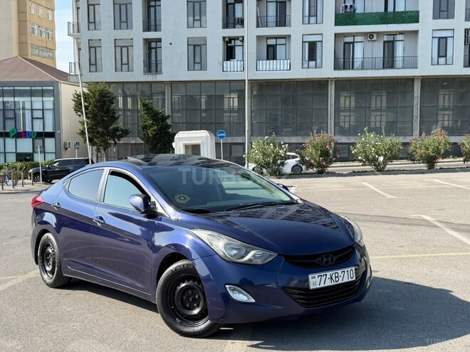 Hyundai Elantra 2012, 226,918 km - 1.8 l - Bakı