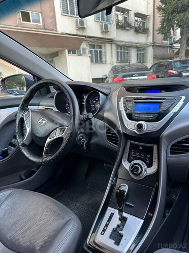 Hyundai Elantra 2012, 226,918 km - 1.8 l - Bakı