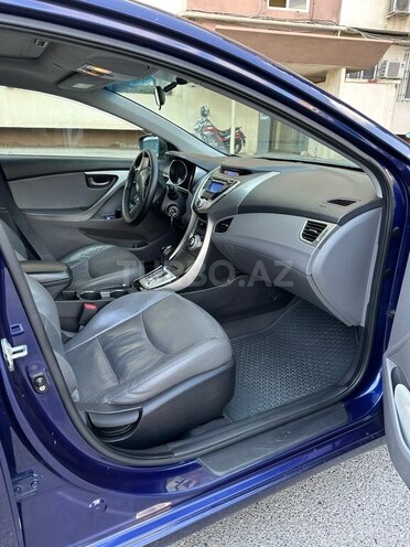 Hyundai Elantra 2012, 226,918 km - 1.8 l - Bakı