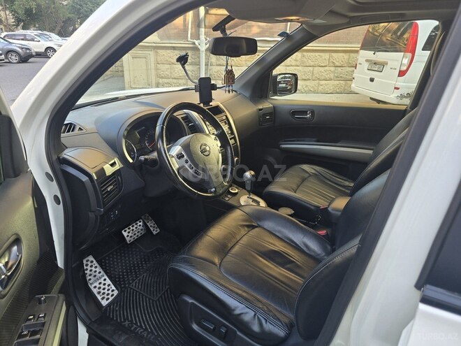 Nissan X-Trail 2012, 233,000 km - 2.5 л - Bakı