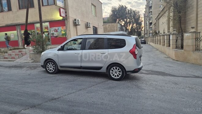 Dacia Lodgy 2014, 199,340 km - 1.5 l - Bakı