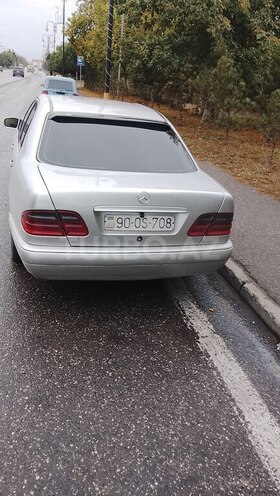 Mercedes E 220 1999, 710,000 km - 2.2 l - Bakı