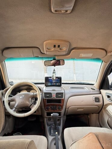 Nissan Sunny 2006, 299,000 km - 1.6 l - Bakı
