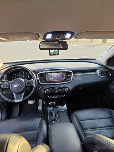 Kia Sorento 2016, 163,000 km - 2.2 l - Neftçala