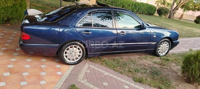 Mercedes E 240 1998, 350,000 km - 2.4 l - Bakı