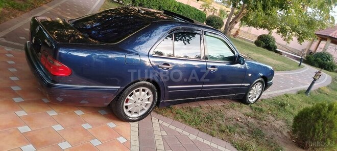 Mercedes E 240 1998, 350,000 km - 2.4 l - Bakı