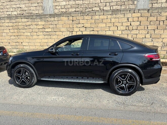 Mercedes GLC 300 e 4MATIC 2023, 30,000 km - 2.0 l - Bakı