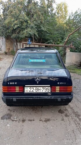 Mercedes 190 1992, 297,000 km - 2.0 l - Ağcabədi
