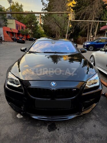 BMW M6 2013, 90,000 km - 4.4 l - Bakı
