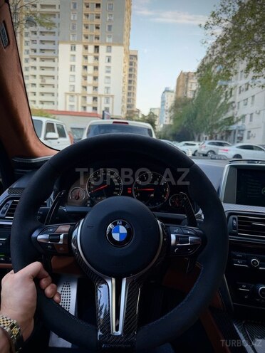 BMW M6 2013, 90,000 km - 4.4 l - Bakı