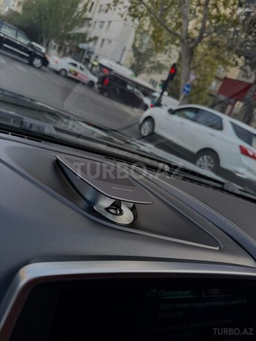 BMW M6 2013, 90,000 km - 4.4 l - Bakı