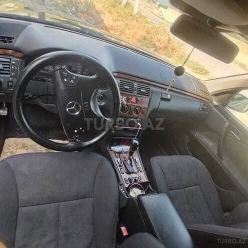 Mercedes E 240 1999, 477,436 km - 2.4 l - Siyəzən