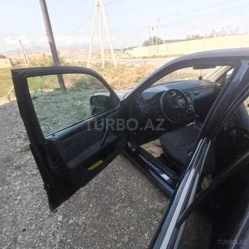 Mercedes E 240 1999, 477,436 km - 2.4 l - Siyəzən