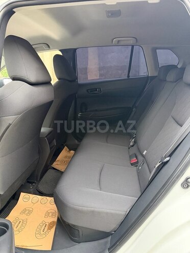 Toyota Corolla Cross 2025, 20,000 km - 2.0 l - Bakı