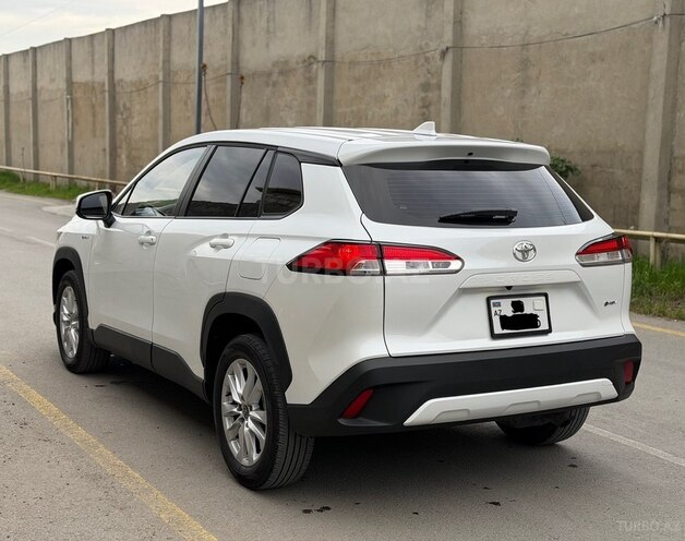 Toyota Corolla Cross 2025, 20,000 km - 2.0 l - Bakı
