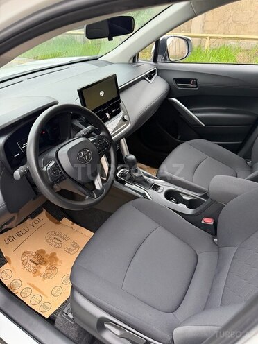 Toyota Corolla Cross 2025, 20,000 km - 2.0 l - Bakı