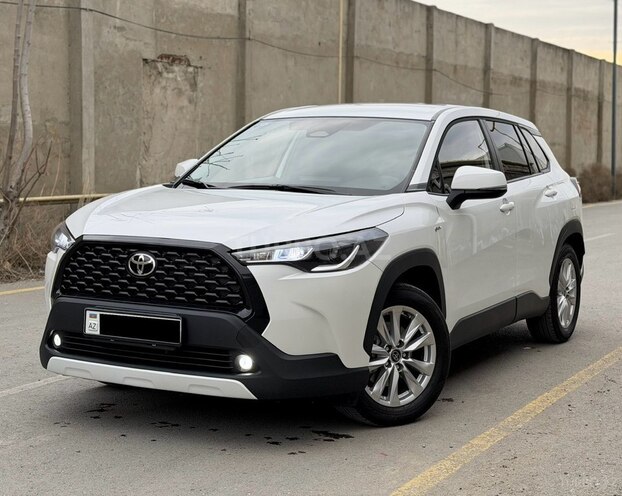 Toyota Corolla Cross 2025, 20,000 km - 2.0 l - Bakı