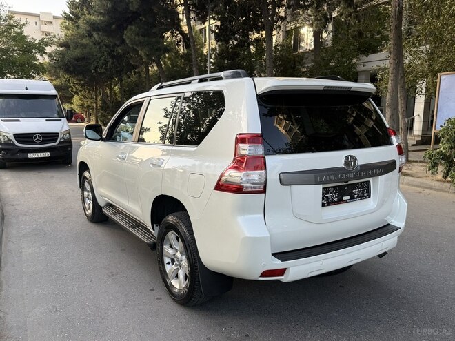 Toyota Land Cruiser Prado 2014, 157,000 km - 2.7 л - Bakı