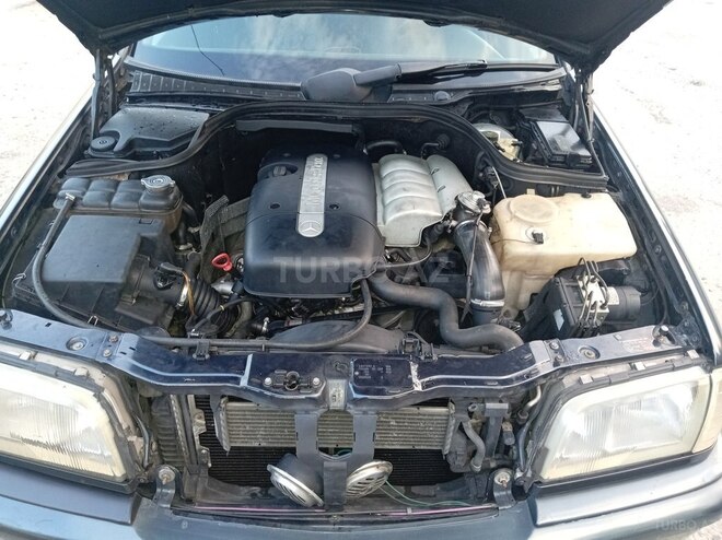 Mercedes C 220 1999, 428,000 km - 2.2 l - Bakı