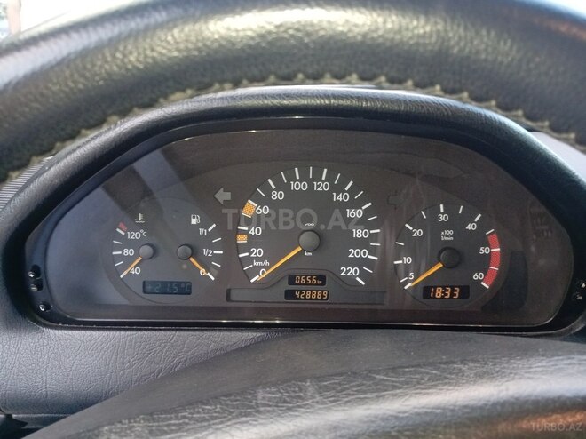 Mercedes C 220 1999, 428,000 km - 2.2 l - Bakı