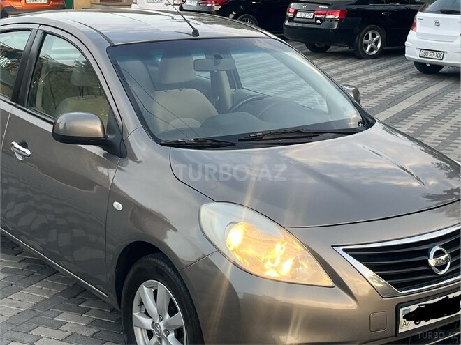 Nissan Sunny 2013, 187,000 km - 1.5 л - Bakı