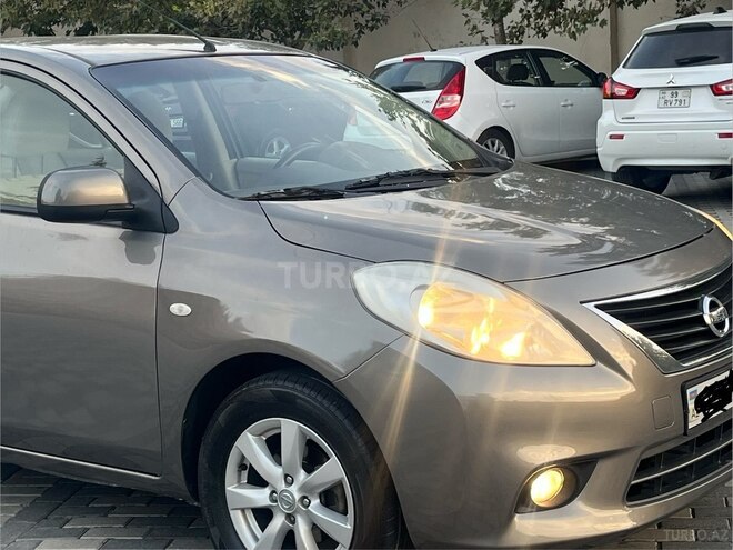 Nissan Sunny 2013, 187,000 km - 1.5 л - Bakı