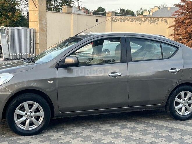 Nissan Sunny 2013, 187,000 km - 1.5 л - Bakı