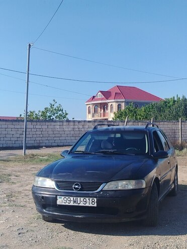Opel Vectra 1999, 218,425 km - 1.6 l - Qazax