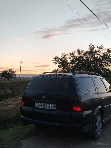 Opel Vectra 1999, 218,425 km - 1.6 l - Qazax
