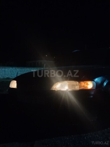 Opel Vectra 1999, 218,425 km - 1.6 l - Qazax