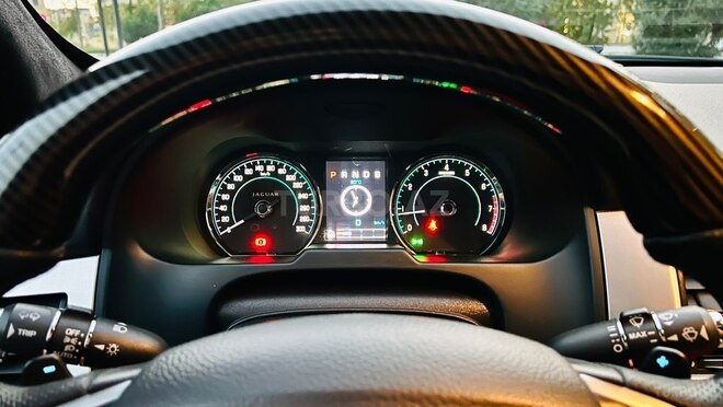 Jaguar XF 2013, 102,000 km - 3.0 л - Bakı