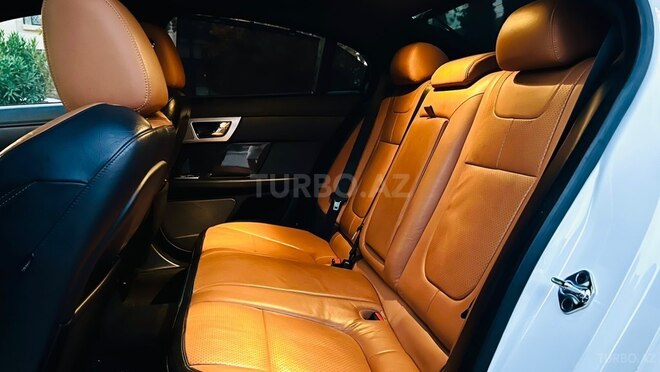 Jaguar XF 2013, 102,000 km - 3.0 л - Bakı