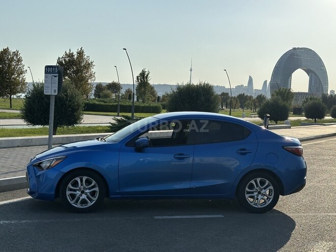 Toyota Yaris 2017, 200,000 km - 1.5 л - Bakı