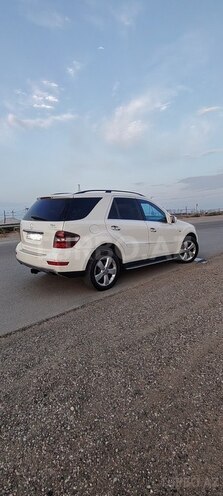 Mercedes ML 350 4MATIC 2009, 283,000 km - 3.0 л - Bakı