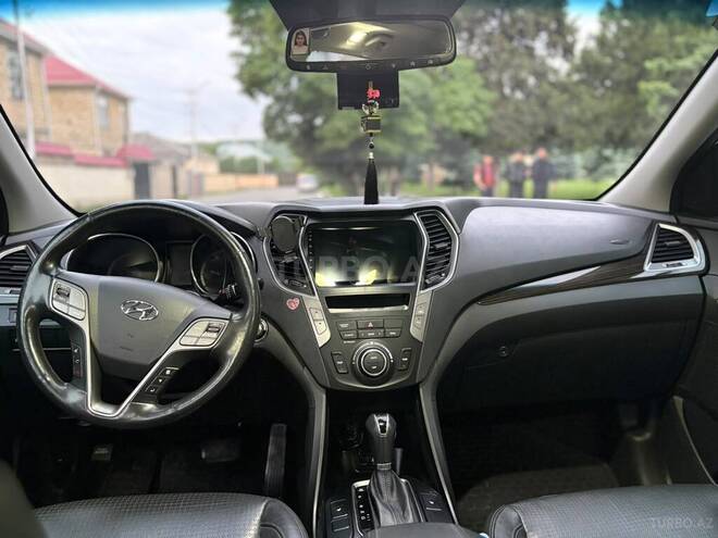 Hyundai Santa Fe 2013, 145,000 km - 2.0 л - Quba