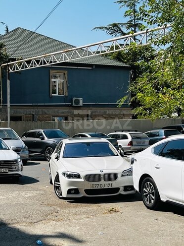 BMW 528 2014, 200,000 km - 2.0 l - Bakı