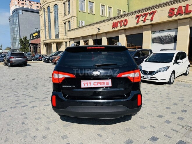 Kia Sorento 2013, 228,000 km - 2.0 l - Sumqayıt