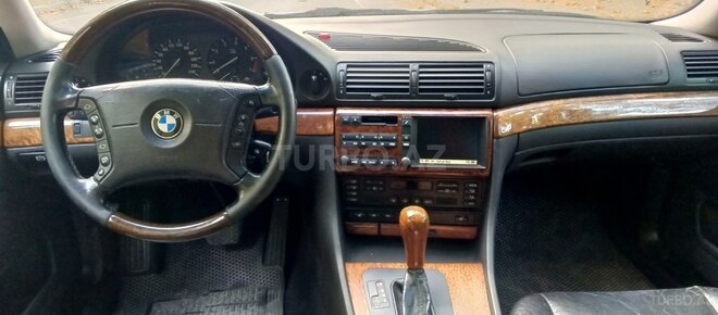 BMW 728 2000, 500,000 km - 2.8 l - Mingəçevir