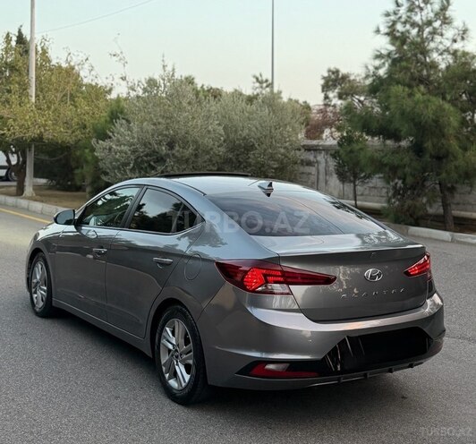 Hyundai Elantra 2019, 76,000 km - 2.0 л - Bakı