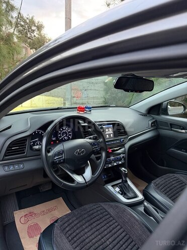Hyundai Elantra 2019, 76,000 km - 2.0 л - Bakı