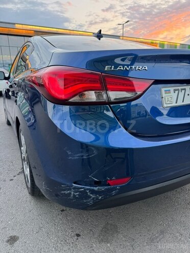Hyundai Elantra 2015, 238,000 km - 1.8 l - Şəmkir