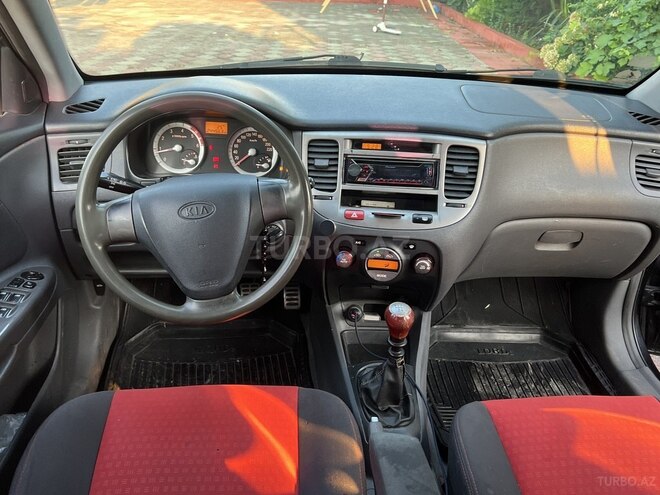 Kia Rio 2005, 247,000 km - 1.5 l - Masallı